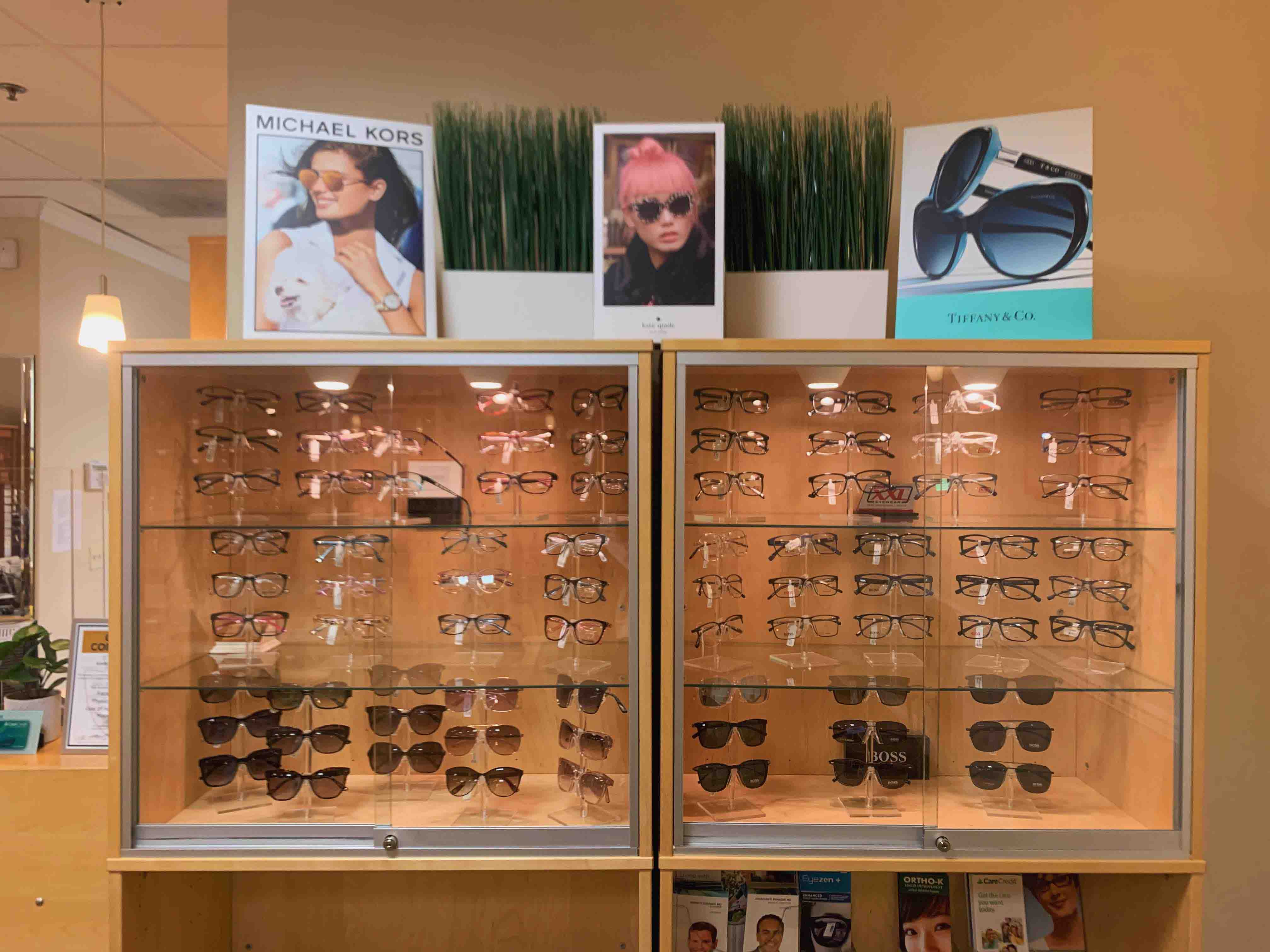 Glasses Display